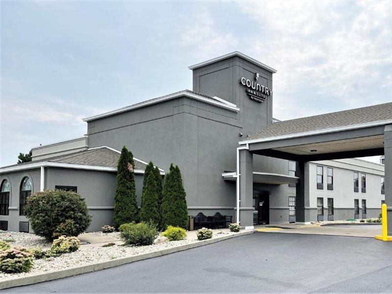 Country Inn & Suites By Radisson, Greenfield, In Buitenkant foto