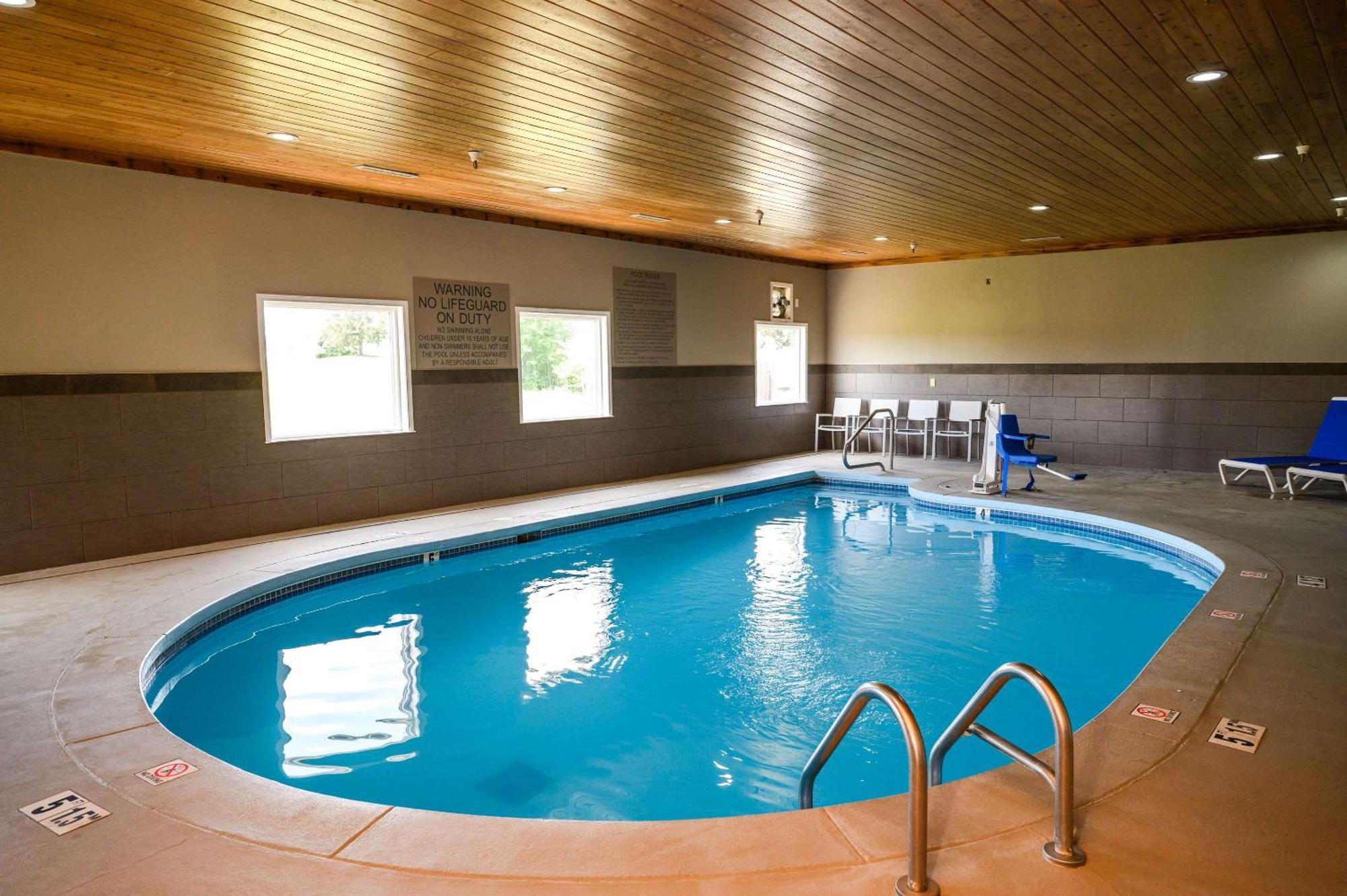 Country Inn & Suites By Radisson, Greenfield, In Buitenkant foto