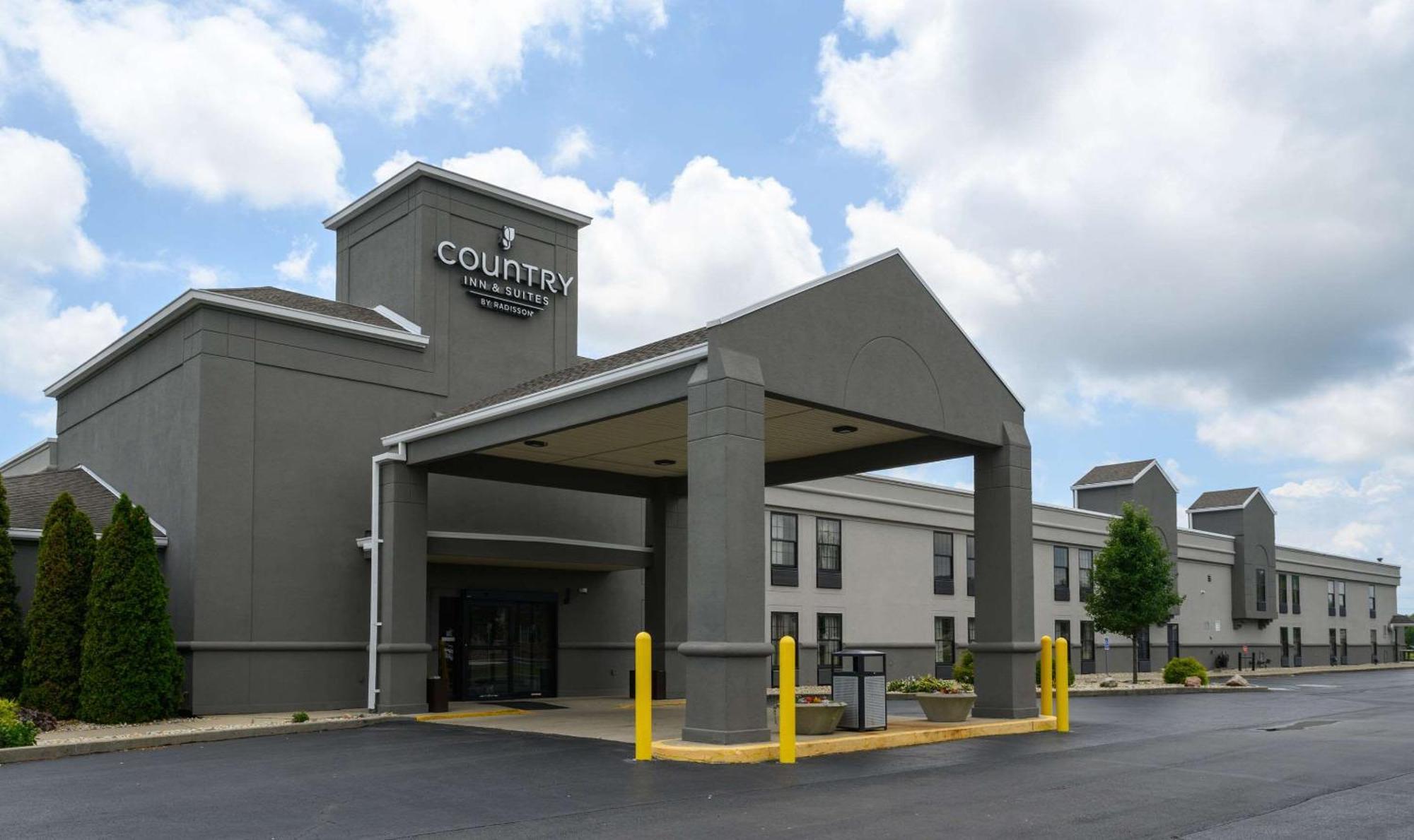 Country Inn & Suites By Radisson, Greenfield, In Buitenkant foto